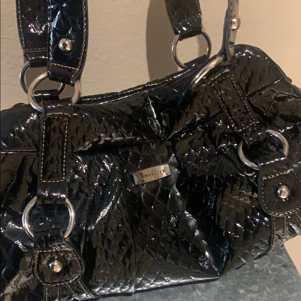 Black Purse.